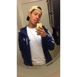 Meet your Posher, Kenneth